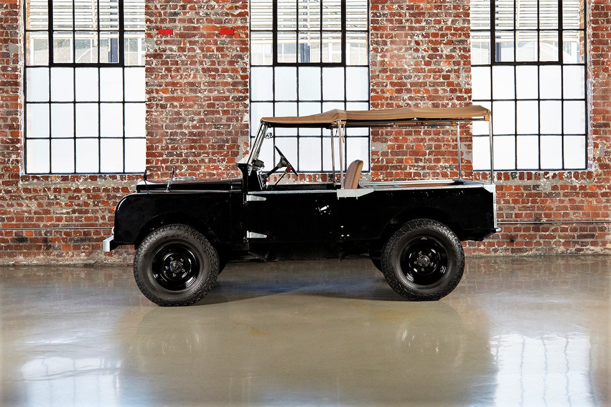Land Rover - V8