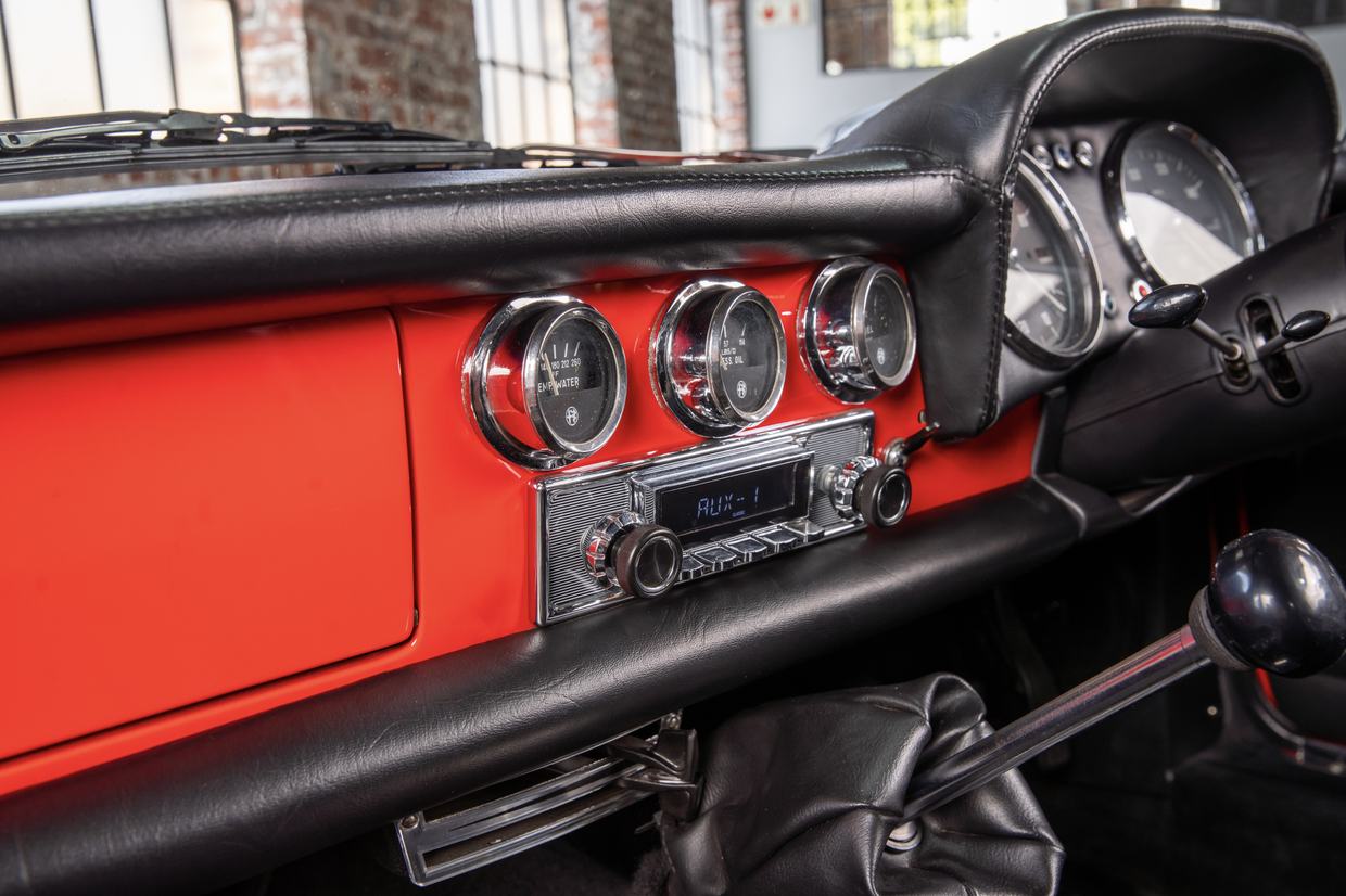 Alfa Romeo 1750 Veloce Spider