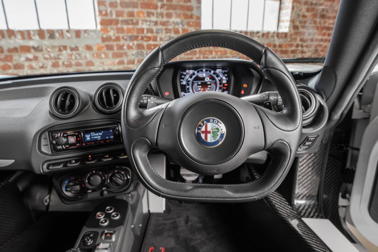 Alfa Romeo 4C Coupe