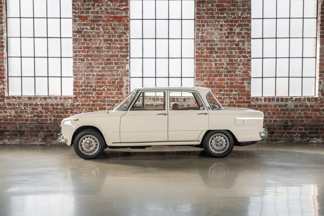 Alfa Romeo Giulia Super