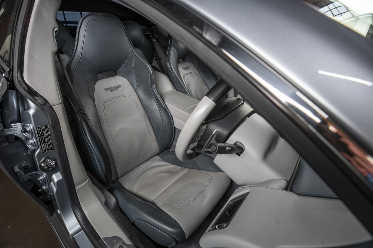 Aston Martin Rapide S - 8 Speed