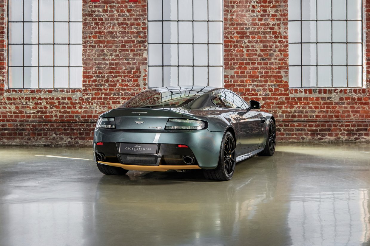 Aston Martin V12 Vantage S