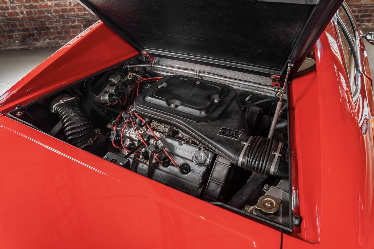 Ferrari 308 GT4