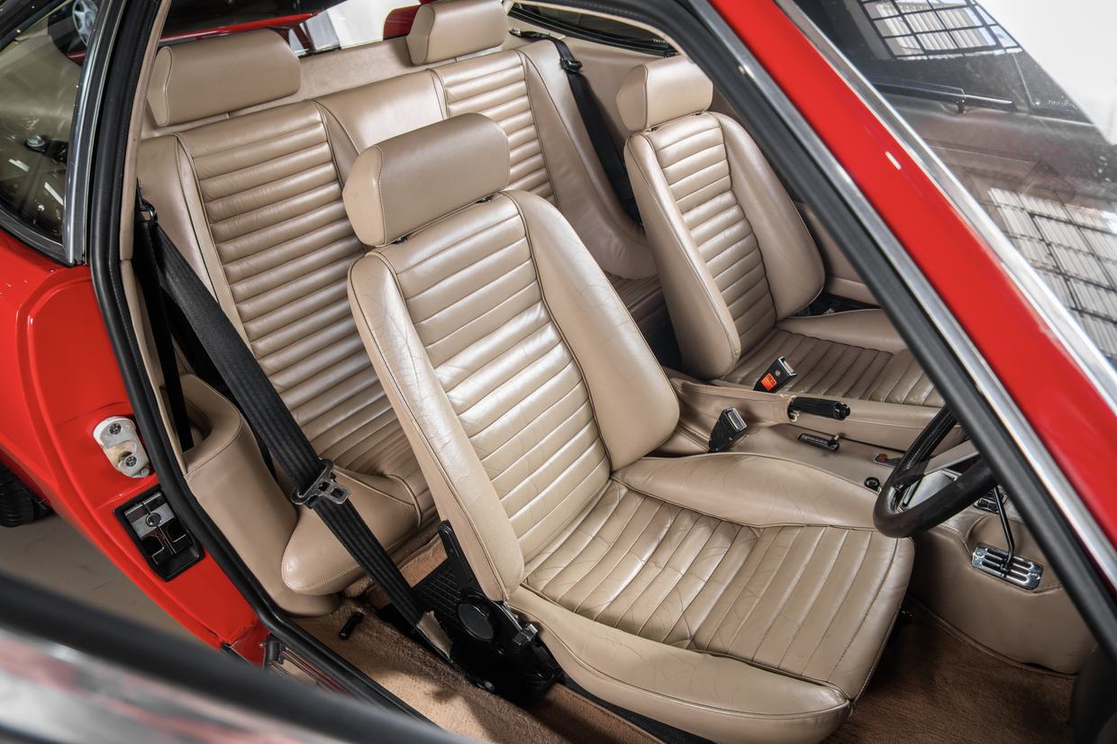 Ferrari 308 GT4