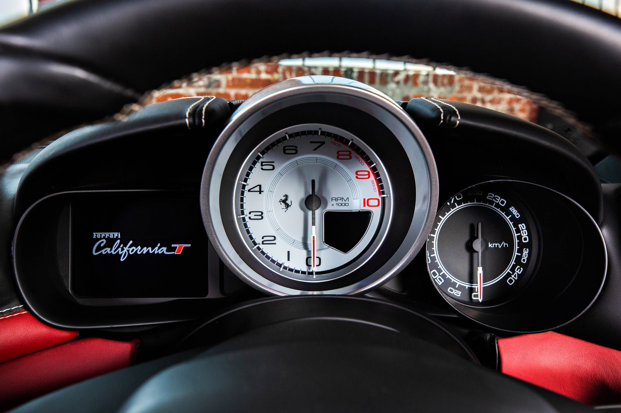 Ferrari California T