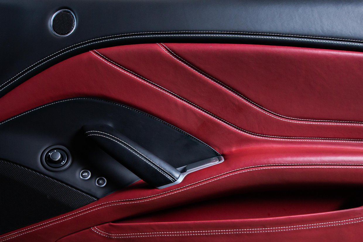 Ferrari California T