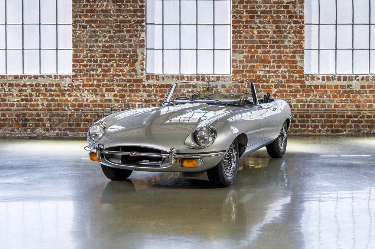 Jaguar E type S2 Roadster