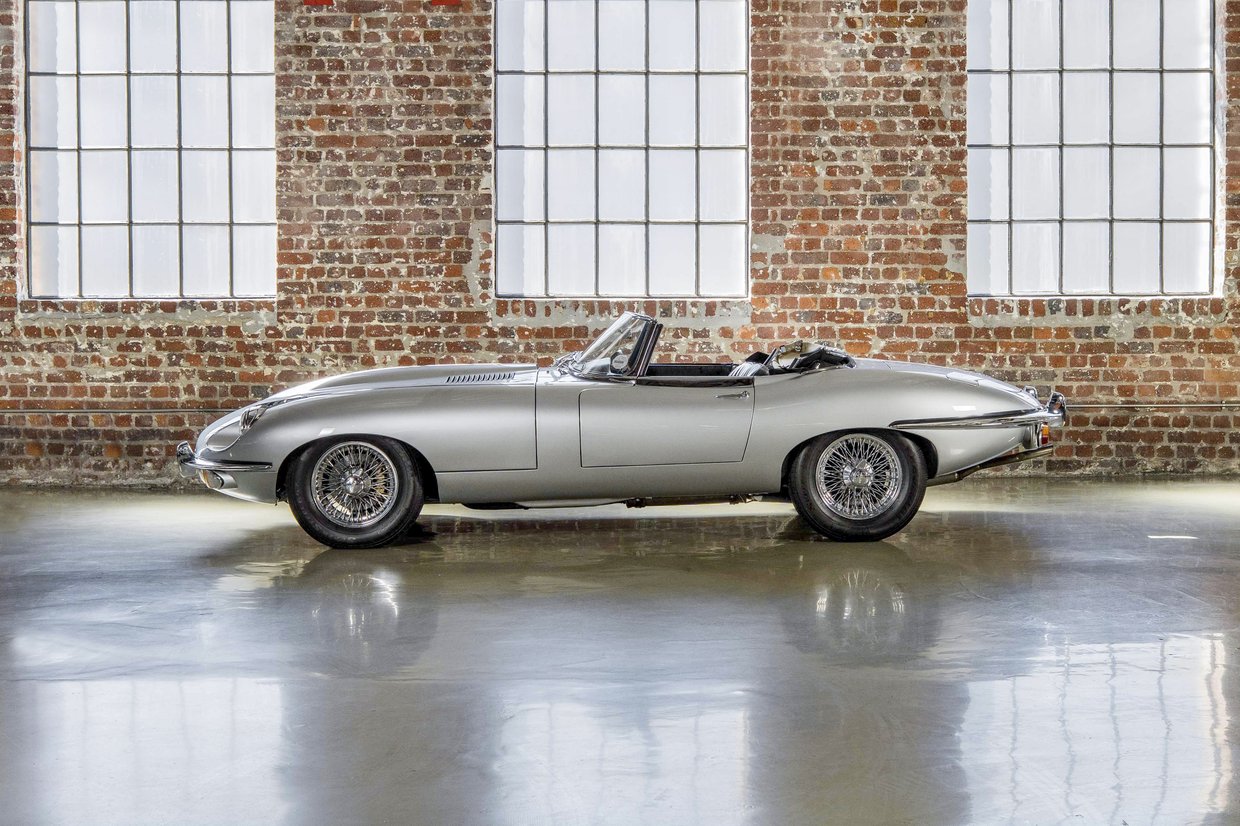 Jaguar E type S2 Roadster