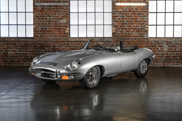 Jaguar E type S2 Roadster
