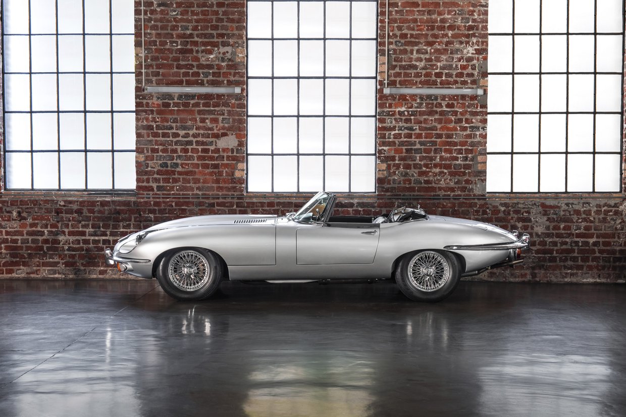 Jaguar E Type Roadster