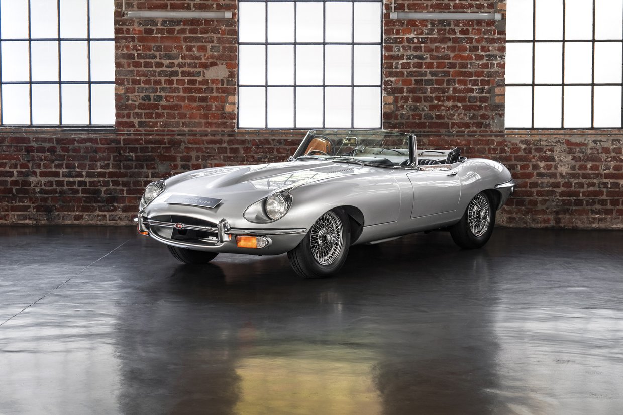 Jaguar E Type Roadster