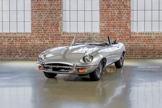 Jaguar E type S2 Roadster