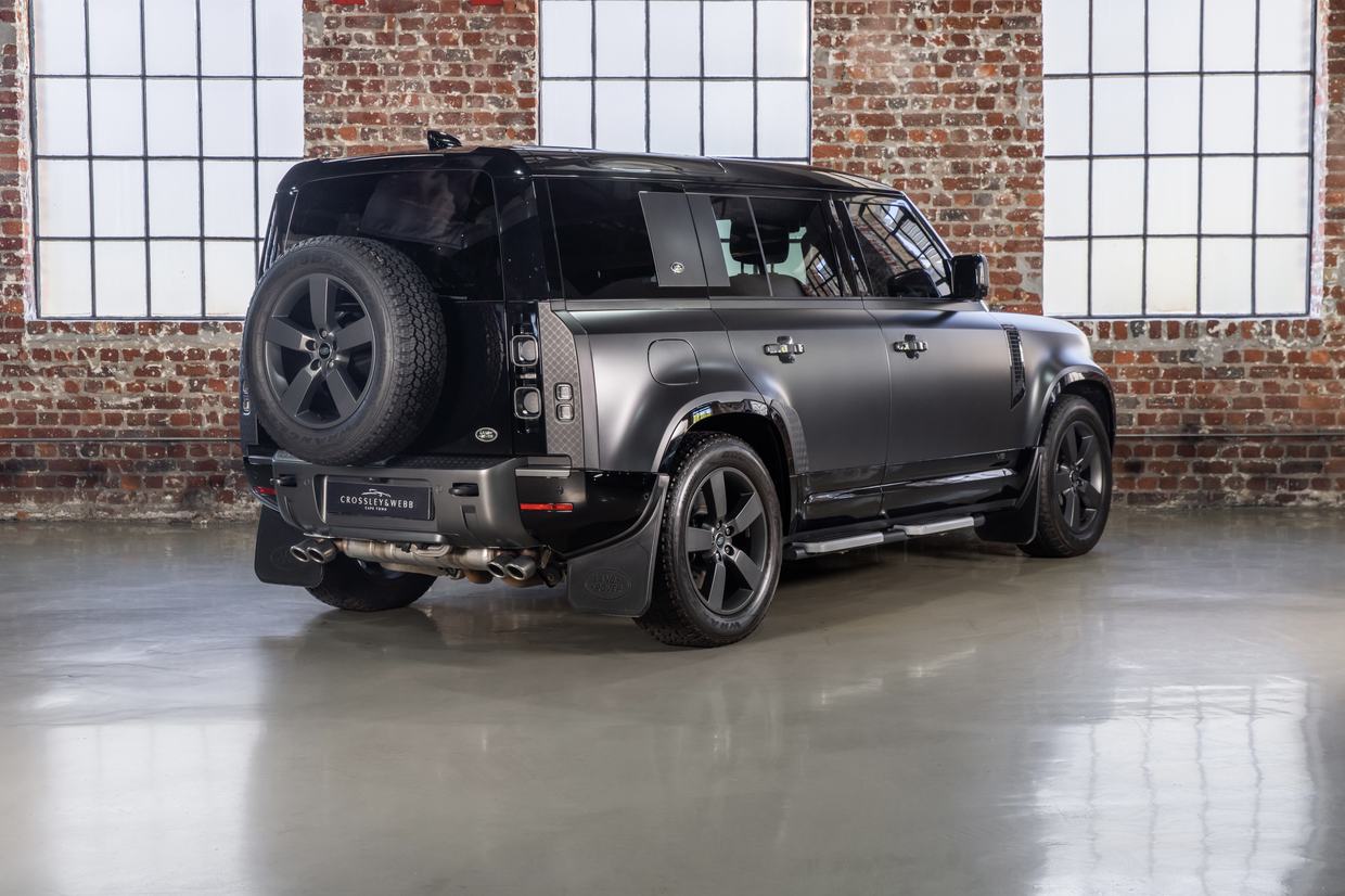 Land Rover Defender 110 V8 - Carpathian Edition