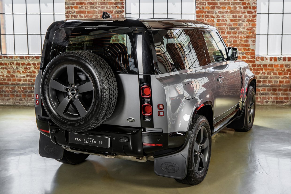Land Rover Defender 90 - X Dynamic HSE