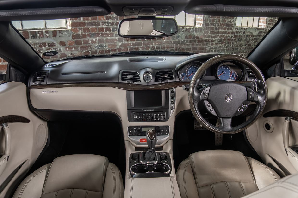 Maserati GranCabrio