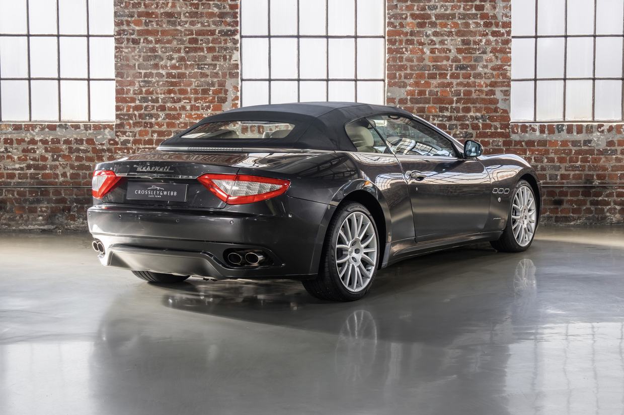 Maserati GranCabrio