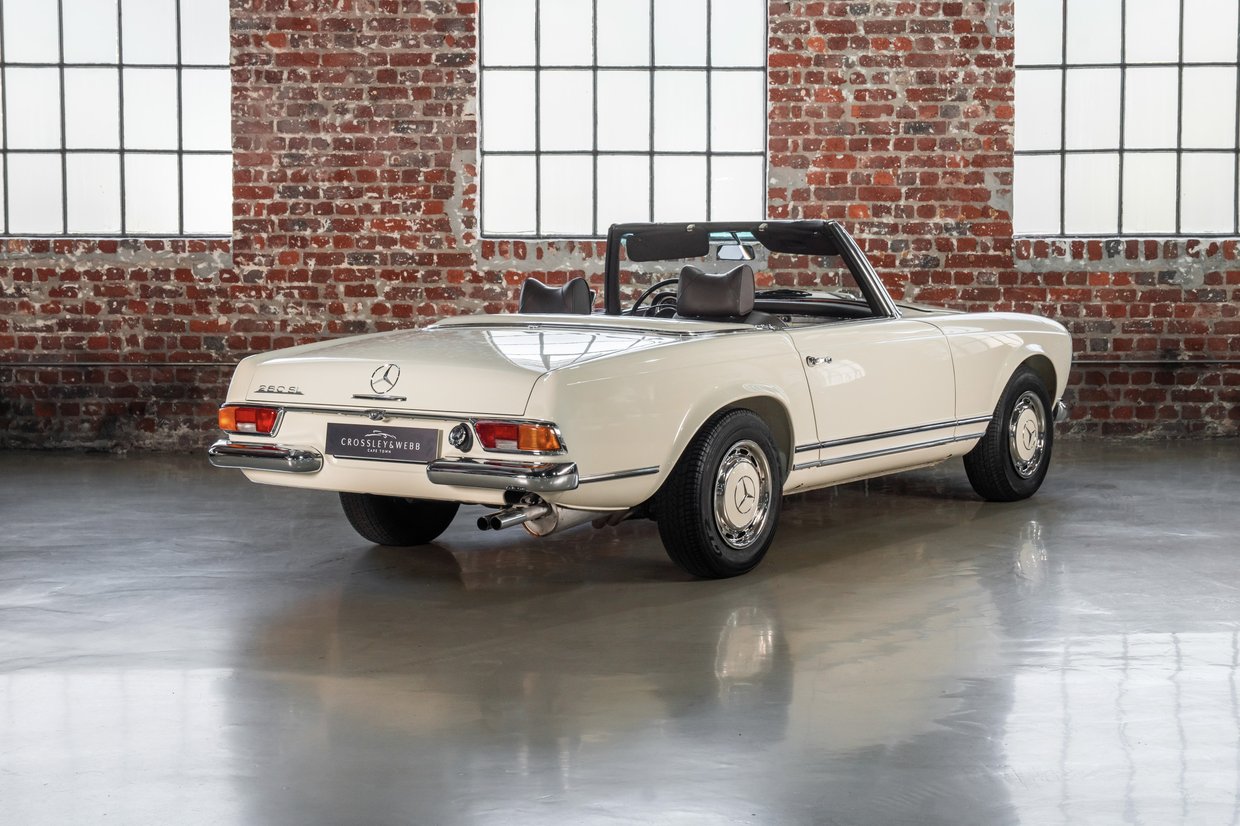 Mercedes Benz 280sl Pagoda