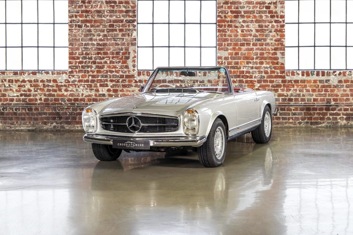 Mercedes Benz 280sl Pagoda (W113)