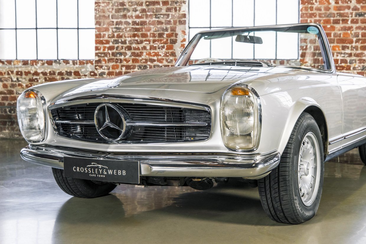 Mercedes Benz 280sl Pagoda (W113)