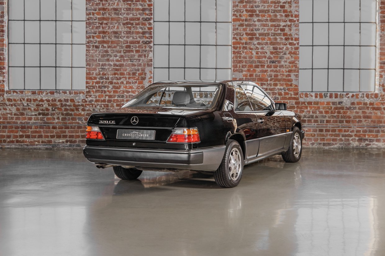 Mercedes Benz 320ce (C124)