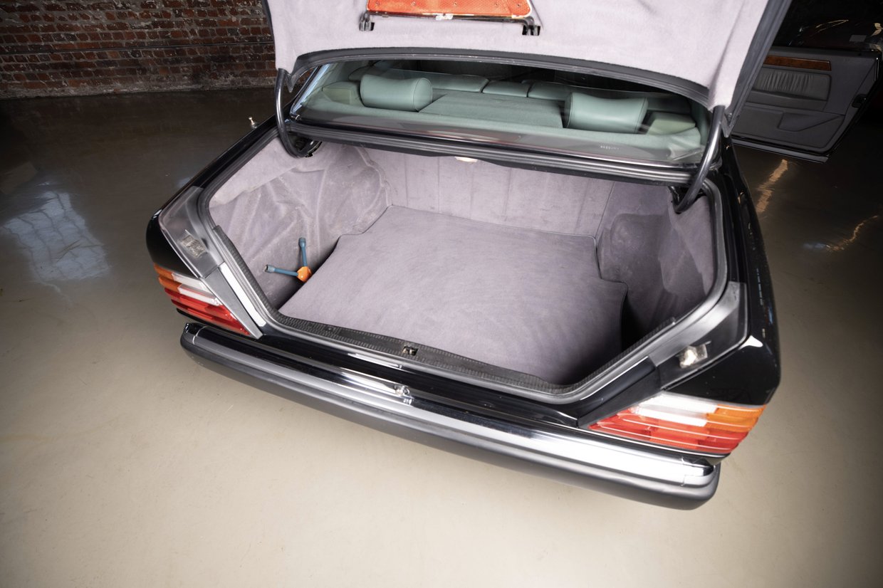 Mercedes Benz 320ce (C124)