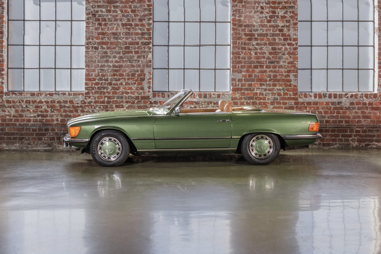 Mercedes Benz 350SL - R107