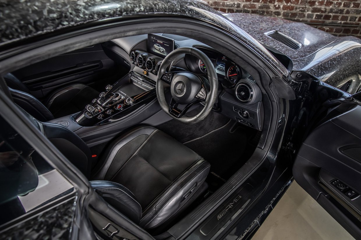 Mercedes Benz AMG GTR