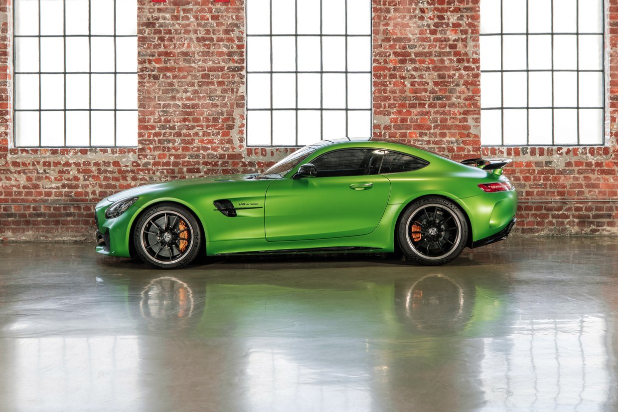 Mercedes Benz AMG GTR