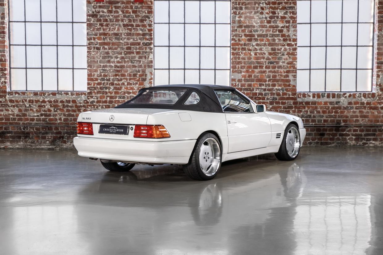 Mercedes Benz SL320 - R129