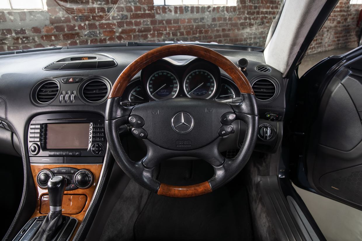 Mercedes Benz SL600 V12