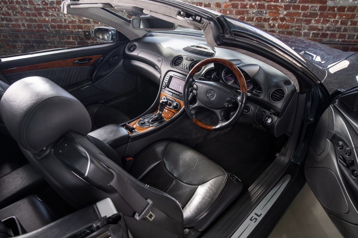 Mercedes Benz SL600 V12
