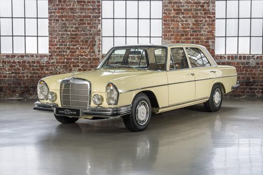 Mercedes Benz 280s (W108)