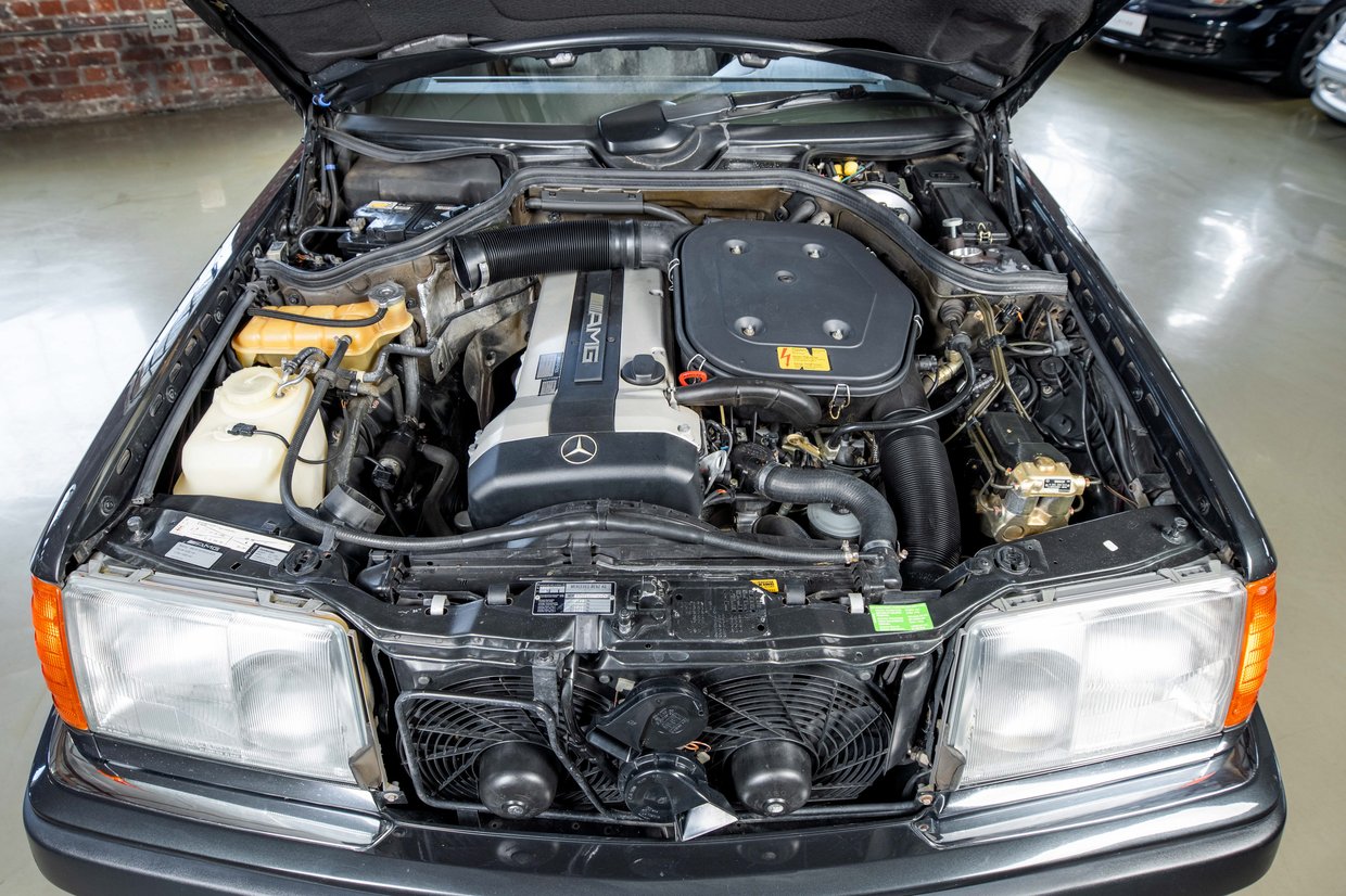Mercedes Benz 300ce AMG 3.4