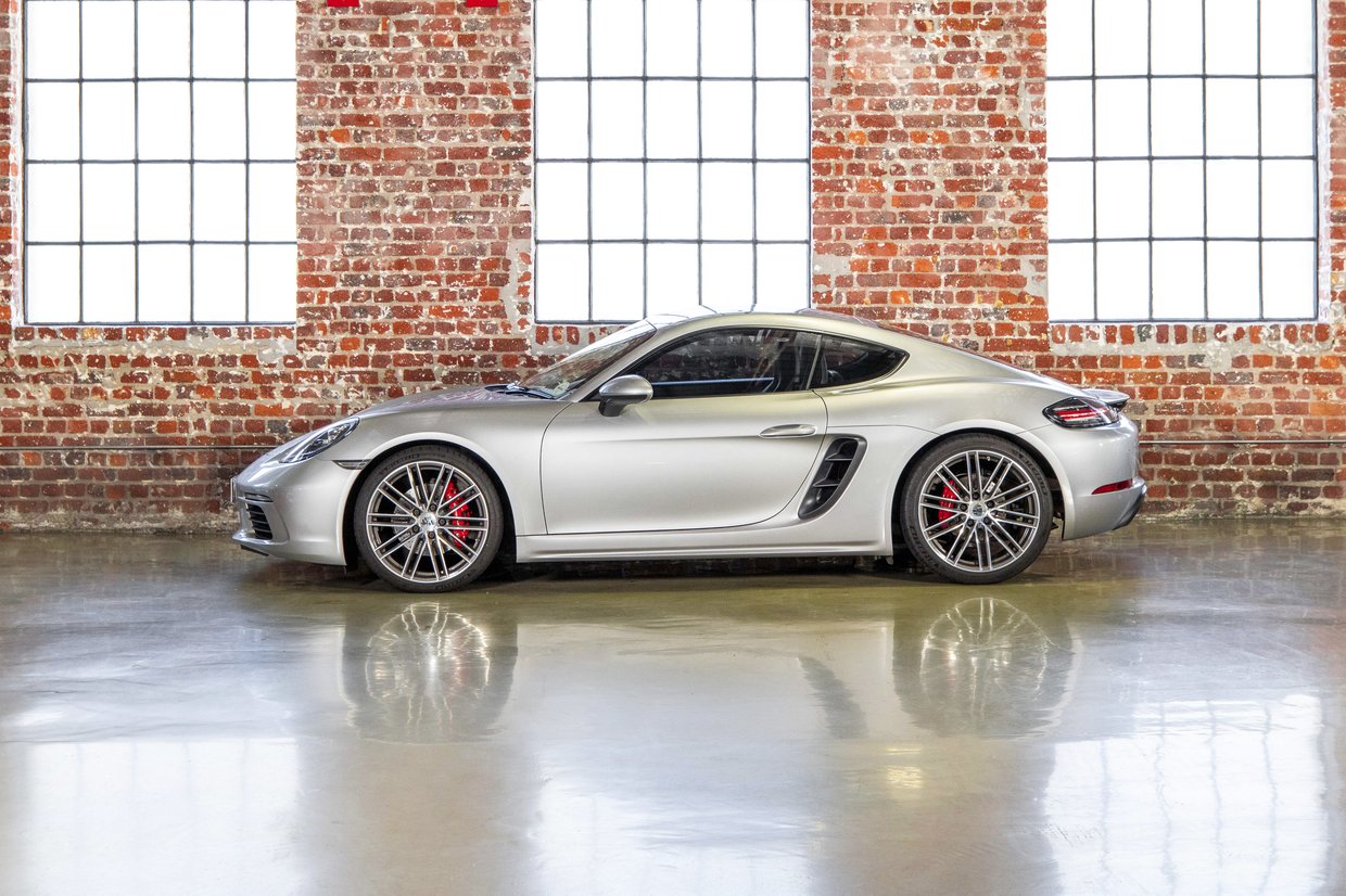 Porsche 718 Cayman S