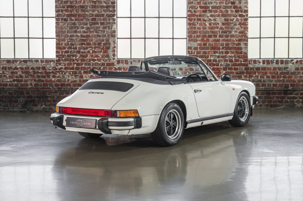 Porsche 911 Carrera Cabriolet
