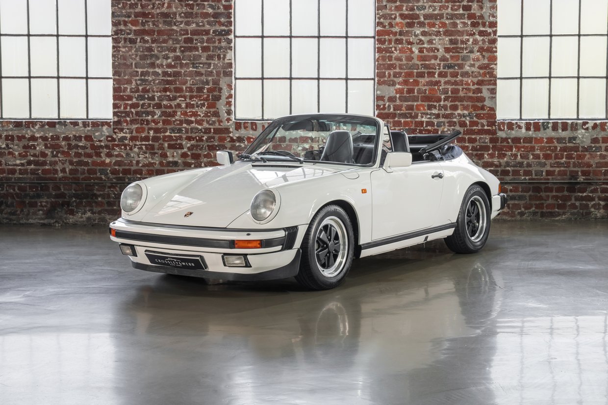 Porsche 911 Carrera Cabriolet