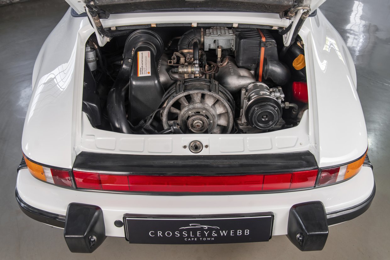 Porsche 911 Carrera Cabriolet