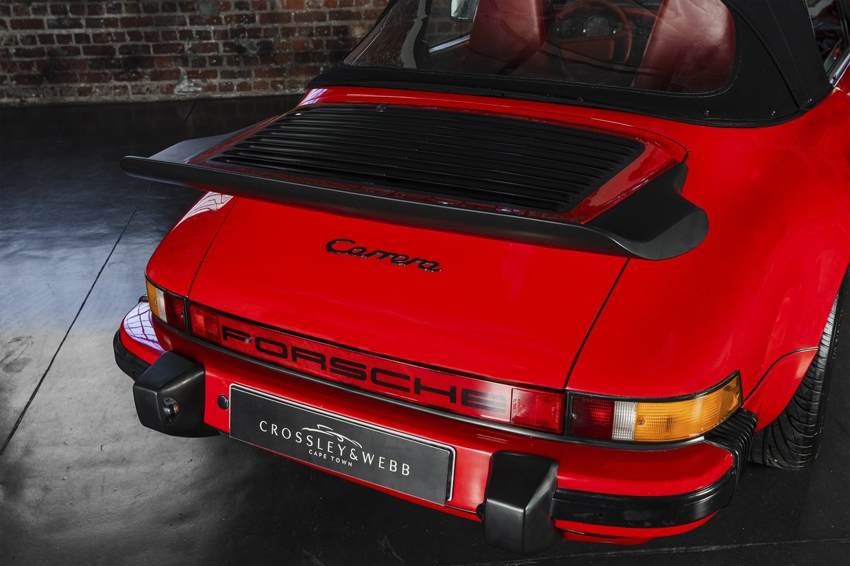 Porsche 911 Carrera Cabriolet