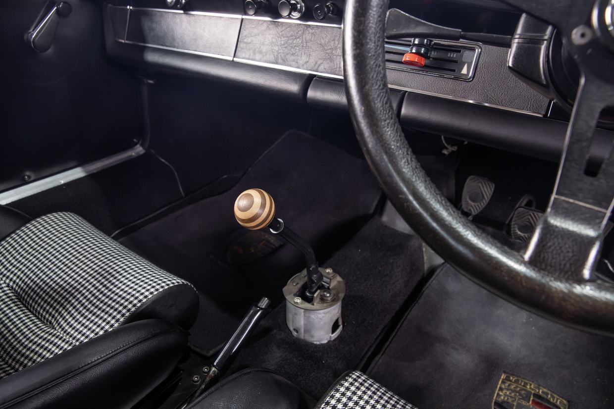 Porsche 911 T