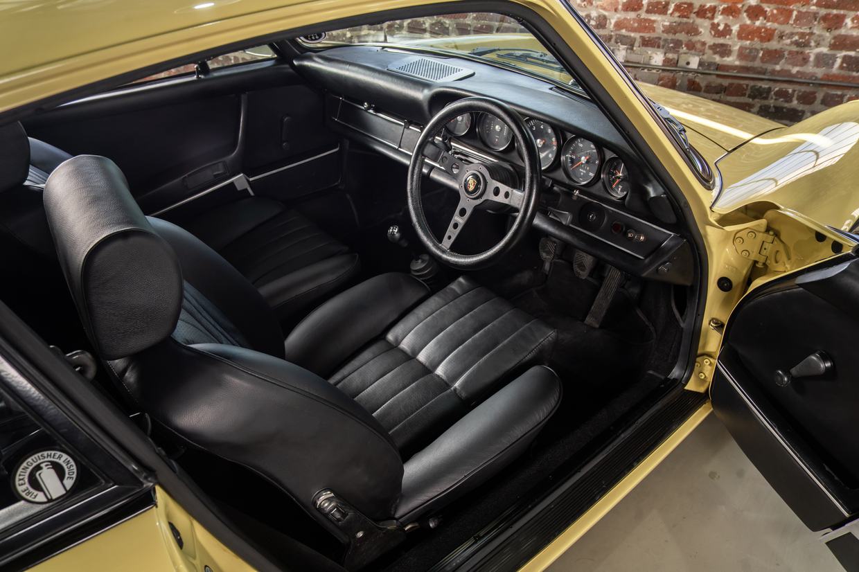 Porsche 911 T