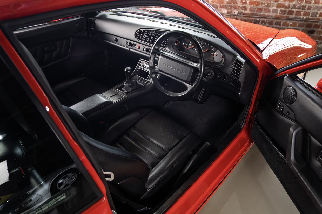 Porsche 968 Coupe
