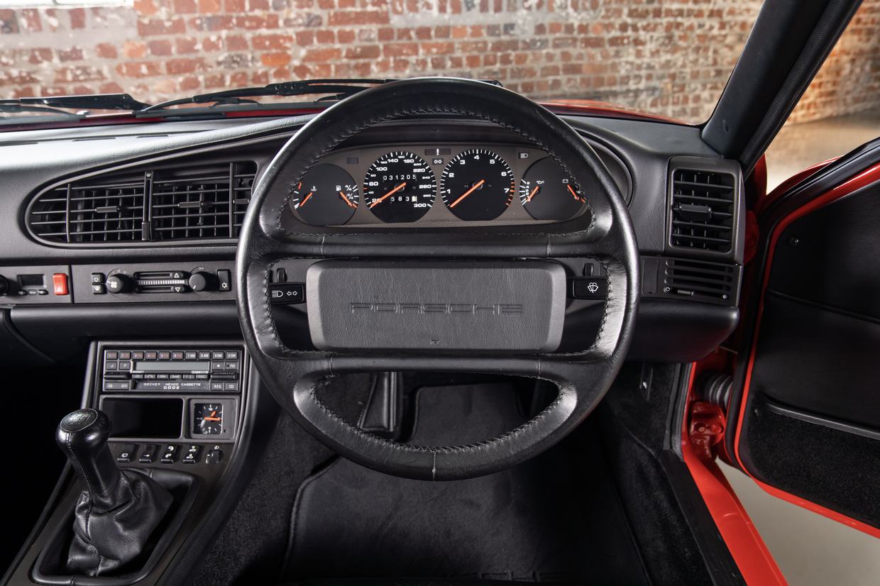 Porsche 968 Coupe