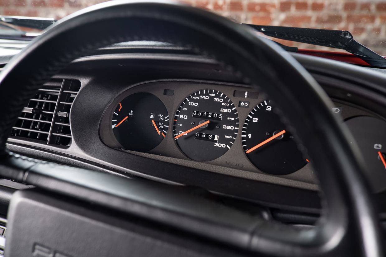 Porsche 968 Coupe