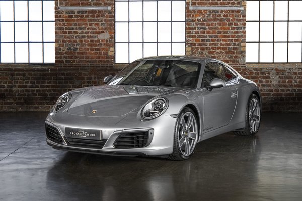 Porsche 911 Carrera (991.2)