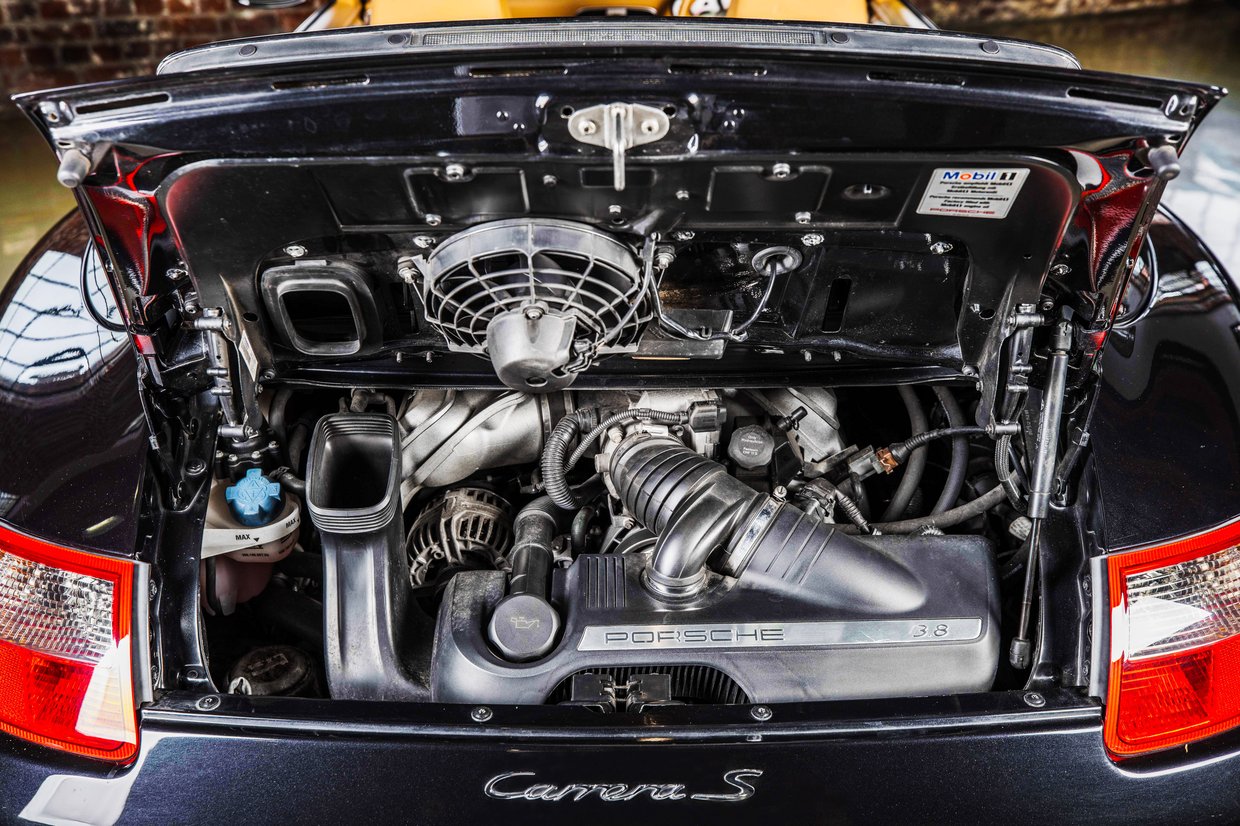 Porsche 911 (997.1) Carrera S Cabriolet