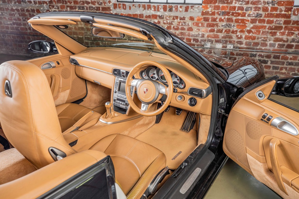 Porsche 911 (997.1) Carrera S Cabriolet