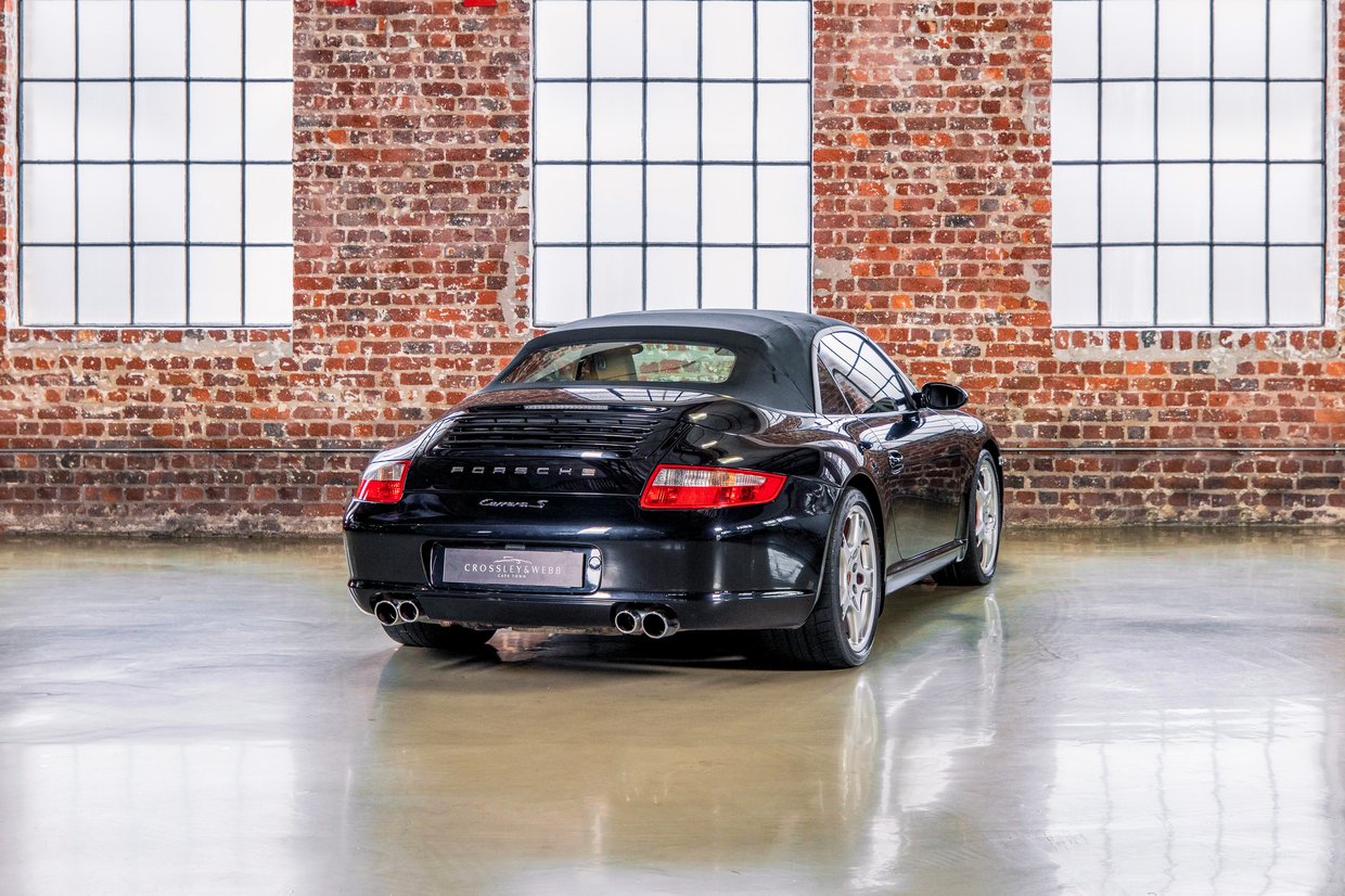 Porsche 911 (997.1) Carrera S Cabriolet