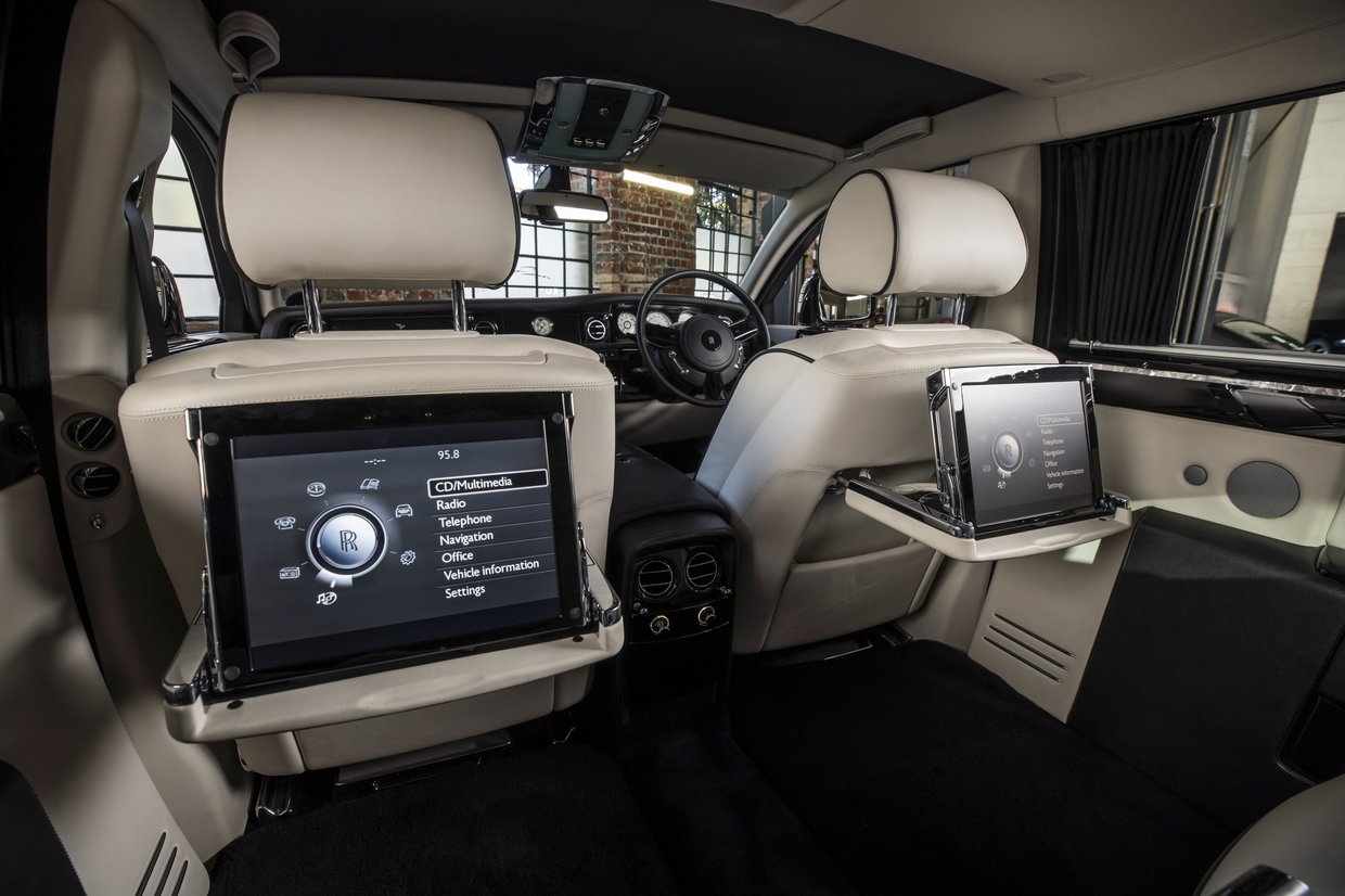 Rolls Royce Phantom Series 2 Extended Wheelbase