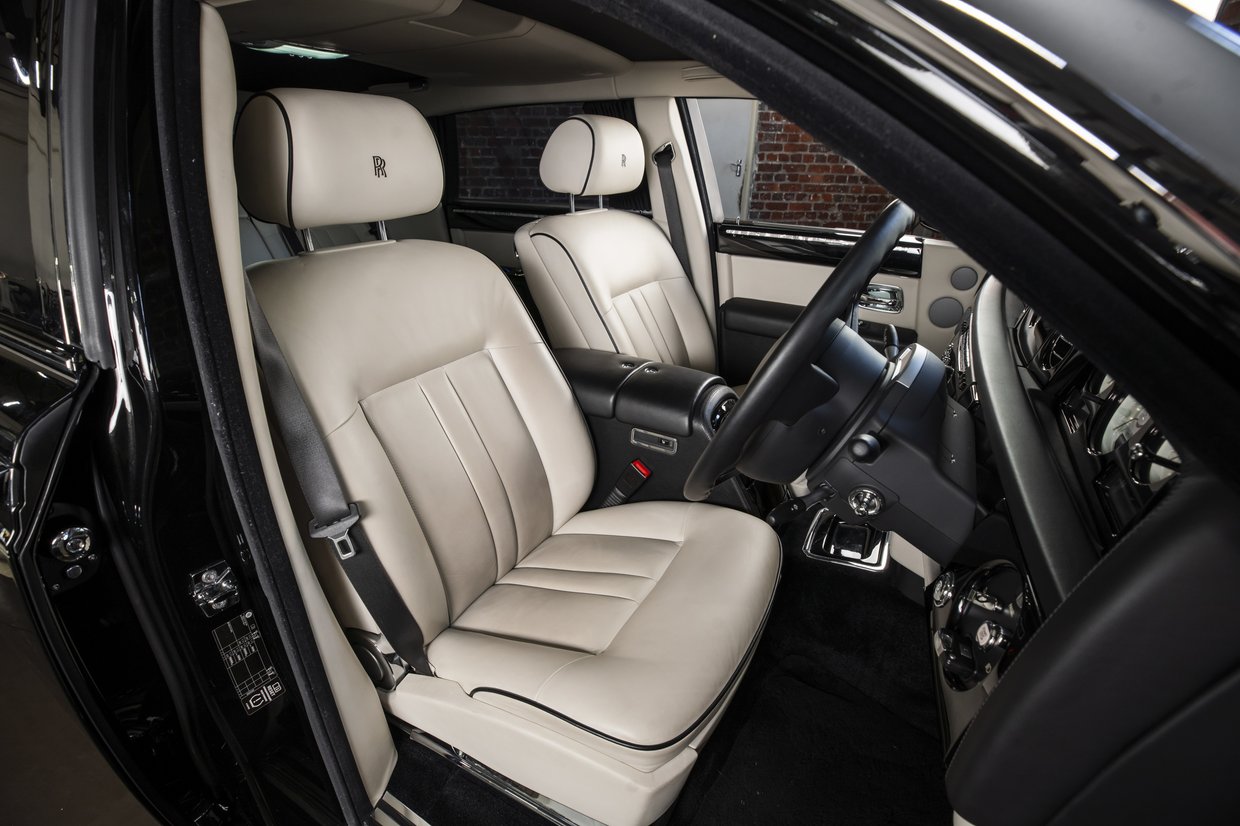 Rolls Royce Phantom Series 2 Extended Wheelbase