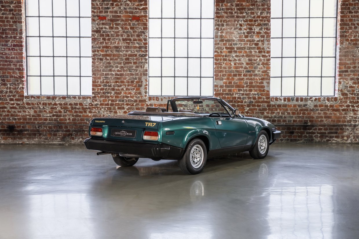 Triumph TR7